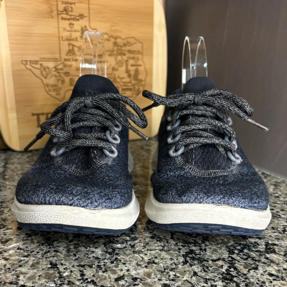 allbirds Wool Dasher Mizzles Women’s Sneakers Navy Size 8 1/2